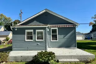 890 Sunrise Park St, Howell, MI 48843 - Photo 3