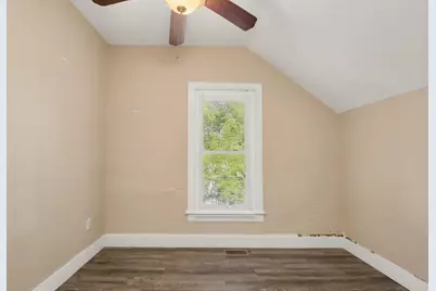 316 W Pere Marquette Street, Big Rapids, MI 49307 - Photo 17