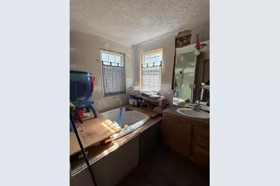 111 Cottage Street, Cadillac, MI 49601 - Photo 7