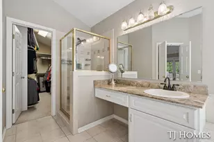 985 Thornwyk Dr NW, Grand Rapids, MI 49534 - Photo 25