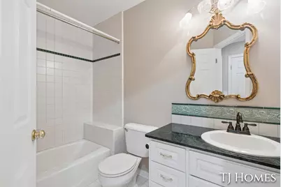 985 Thornwyk Drive NW, Grand Rapids, MI 49534 - Photo 33