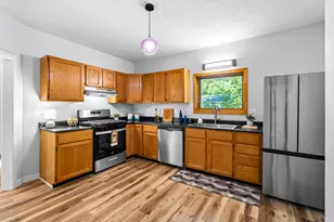 166 N West St, Coloma, MI 49038 - Photo 7