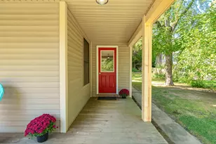 166 N West St, Coloma, MI 49038 - Photo 3
