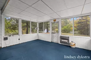 7801 Courtland Dr NE, Rockford, MI 49341 - Photo 19