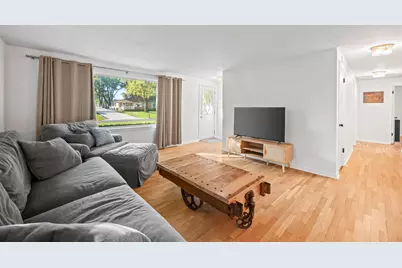 4031 Royal Curve, Saint Joseph, MI 49085 - Photo 5