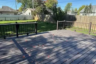 750 Mcmunn St, South Lyon, MI 48178 - Photo 5