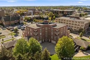141 Central Ave, Holland, MI 49423 - Photo 9