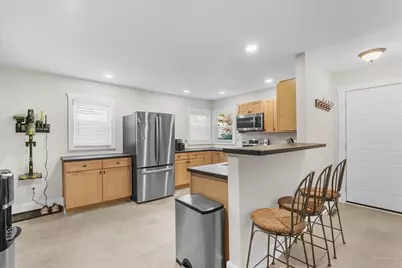 739 Randolph Street, Jackson, MI 49203 - Photo 9