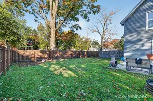 221 W Center St, Belding, MI 48809 - Photo 31