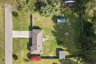 24369 Oak St, Edwardsburg, MI 49112 - Photo 15