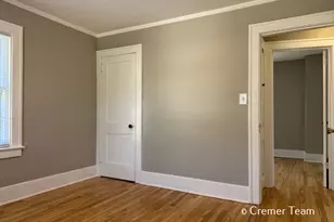 1034 Hall St SE, Grand Rapids, MI 49507 - Photo 23