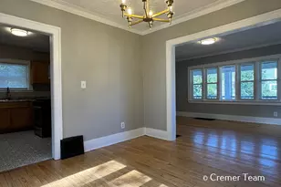 1034 Hall St SE, Grand Rapids, MI 49507 - Photo 11
