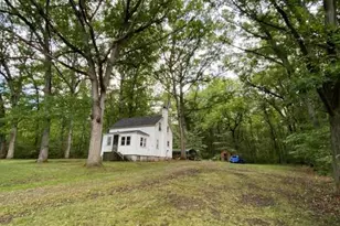 1030 E Berry Rd, Rives Junction, MI 49277 - Photo 9