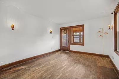 528 Fern Avenue, Jackson, MI 49202 - Photo 11