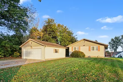 8728 E Long Lake Drive, Scotts, MI 49088 - Photo 3
