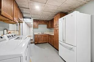 8728 E Long Lake Dr, Scotts, MI 49088 - Photo 31
