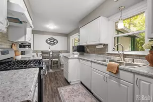 1438 43rd St SW, Wyoming, MI 49509 - Photo 9