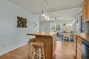 7370 N North Shore Dr, South Haven, MI 49090 - Photo 11