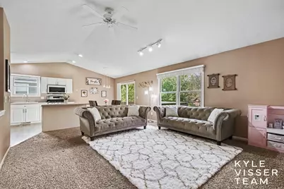 3532 Breezewood Drive SE, Kentwood, MI 49512 - Photo 5