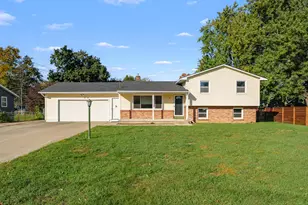 7643 Park Ln Ave, Jenison, MI 49428 - Photo 3