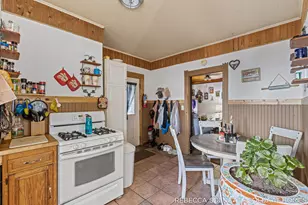 1057 Bridge St NW, Grand Rapids, MI 49504 - Photo 23