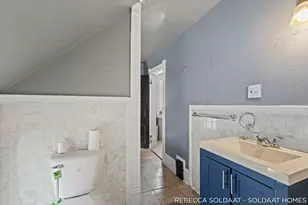 1057 Bridge St NW, Grand Rapids, MI 49504 - Photo 15