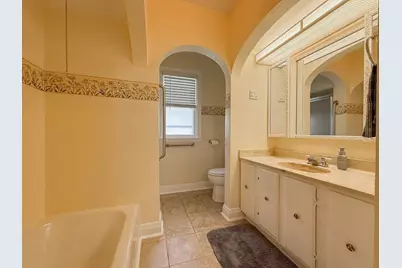 29370 M 62 W, Dowagiac, MI 49047 - Photo 23