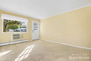 720 Andover St SE, Kentwood, MI 49548 - Photo 7