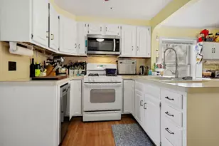 724 Eleanor St NE, Grand Rapids, MI 49505 - Photo 17