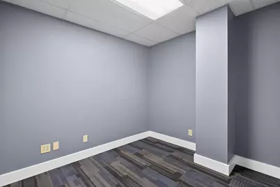 300 W Washington Avenue, Jackson, MI 49201 - Photo 25