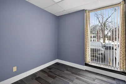 300 W Washington Avenue, Jackson, MI 49201 - Photo 23