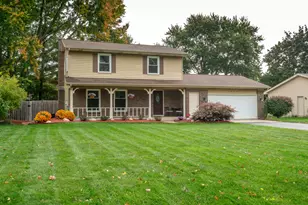7254 Harmon Ln, Jenison, MI 49428 - Photo 3