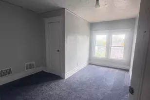 670 Pingree, Detroit, MI 48202 - Photo 9