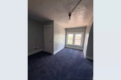 670 Pingree, Detroit, MI 48202 - Photo 17