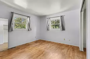6311 Avon St, Portage, MI 49024 - Photo 11