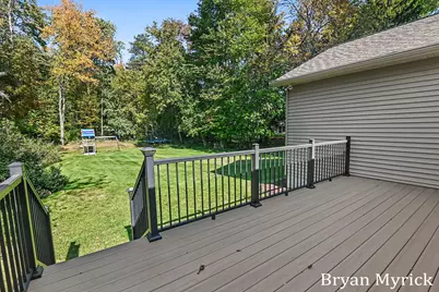1345 W Lakewood Boulevard, Holland, MI 49424 - Photo 41