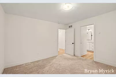 1345 W Lakewood Boulevard, Holland, MI 49424 - Photo 17