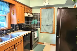 385 92nd St SW, Byron Center, MI 49315 - Photo 9