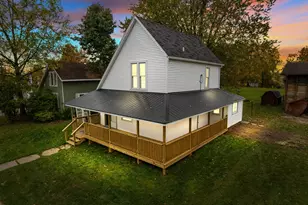 117 W Wales Street W, Camden, MI 49232 - Photo 1