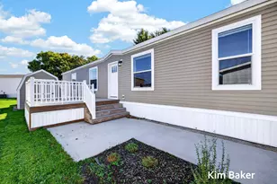 3516 Stephanie Jo Ln, Zeeland, MI 49464 - Photo 3