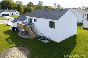 4272 Old Farm Dr, Wayland, MI 49348 - Photo 37