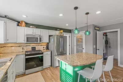 3383 Charlevoix Drive SE, Grand Rapids, MI 49546 - Photo 17