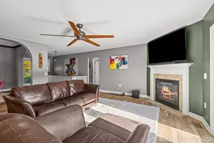 3383 Charlevoix Dr SE, Grand Rapids, MI 49546 - Photo 13