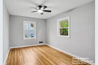 241 Baynton Avenue NE, Grand Rapids, MI 49503 - Photo 19