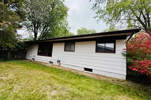 2706 Dawn Dr, Midland, MI 48642 - Photo 7