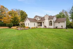 103 Pinehurst Ln, Battle Creek, MI 49015 - Photo 3