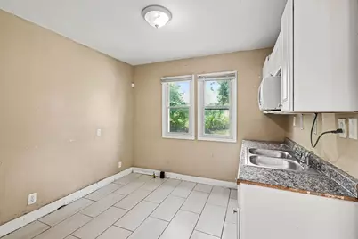 9161 Lakepointe Street, Detroit, MI 48224 - Photo 7