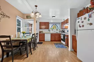 2121 Lee St SW, Wyoming, MI 49519 - Photo 17