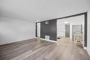 8332 Tranquil St, Portage, MI 49002 - Photo 9