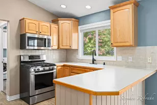 6645 Jousma Ct SE, Caledonia, MI 49316 - Photo 11